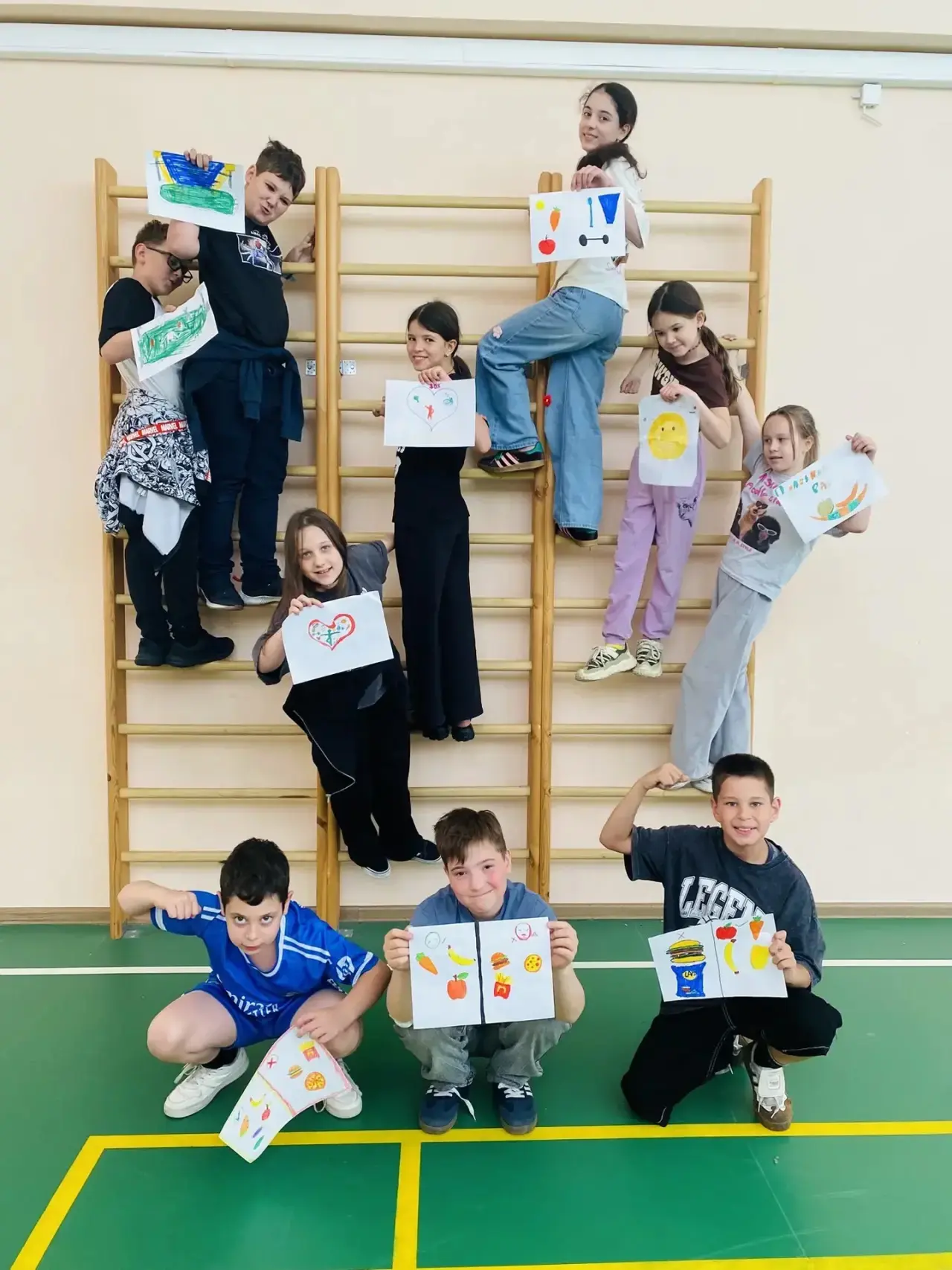 ⛱️День здоровья в лагере: заряд бодрости, спорт и безопасность! 

🫶🏼Сегодняшний день в нашем лагер