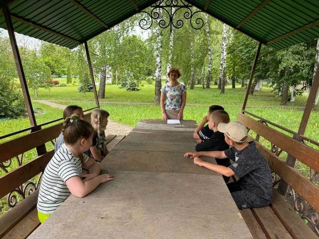 🎉 С чего начинается Родина? 🎉
В нашей школе прошло замечательное мероприятие, посвященное теме «С 