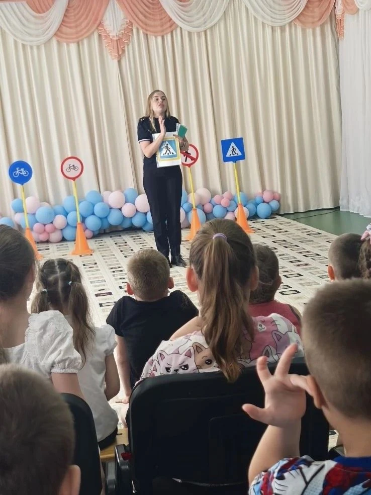 В рамках областной акции "Внимание, дети!", в нашем детском саду было проведено обучающее занятие с 