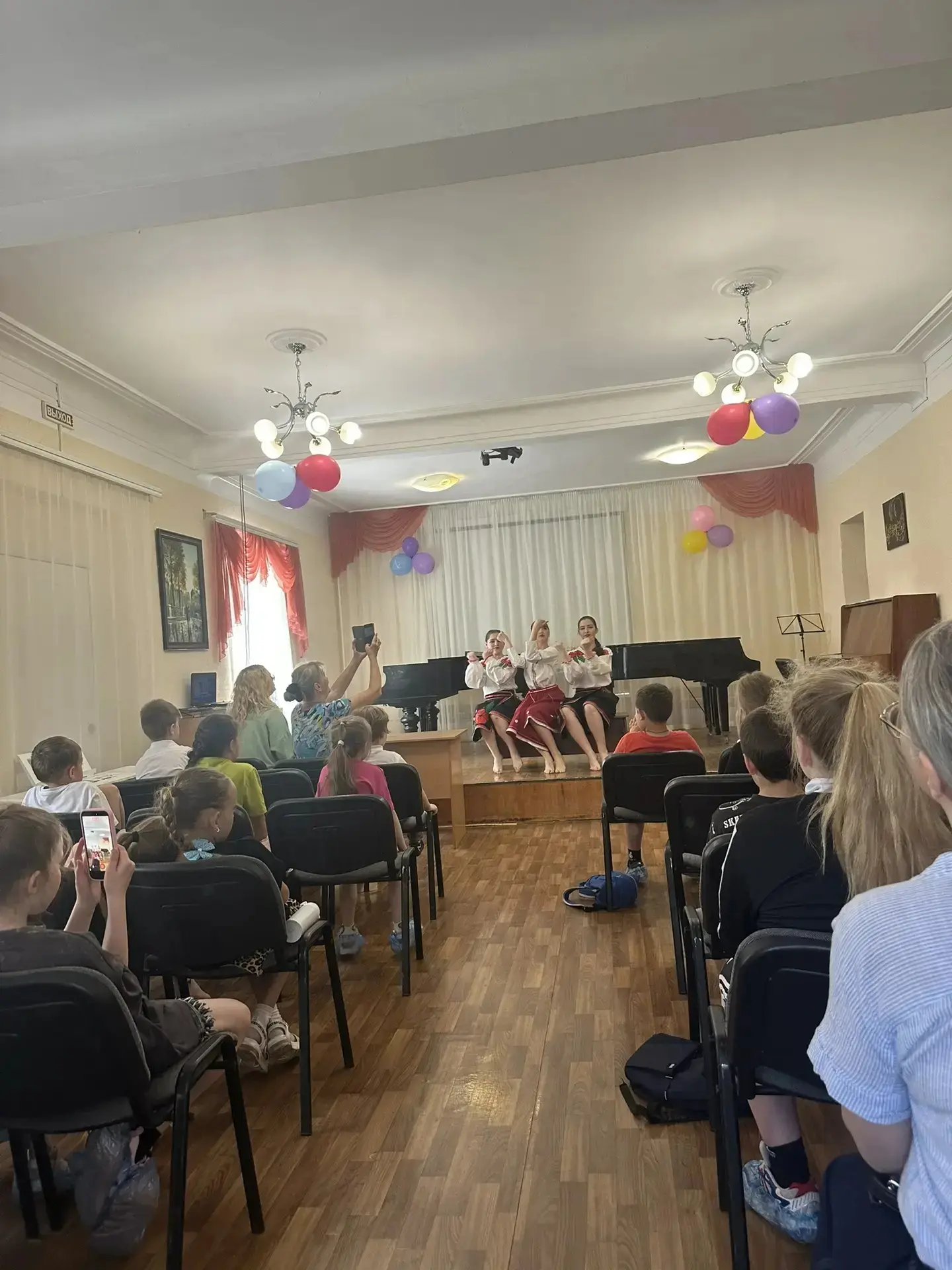 🎶 МУЗЫКА СЕРДЕЦ В ЧЕСТЬ ВЕЛИКОЙ СТРАНЫ! 🇷🇺

Наши воспитанники совершили удивительное путешествие 