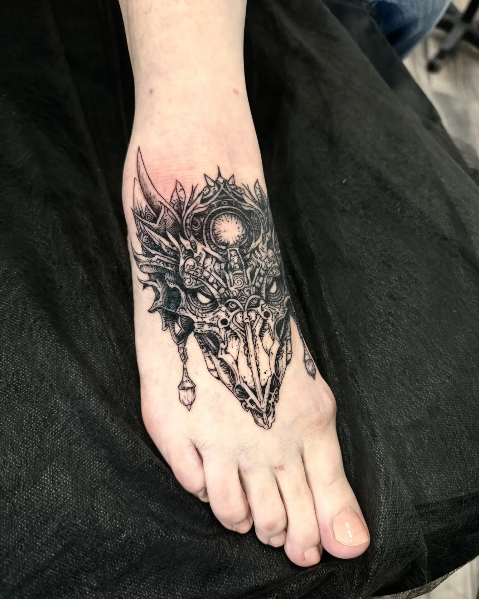 ✨тату от студии «TattooMoscow»
✔️Мастер Алексей
⠀
📲 WhatsApp/Max/Telegram +7(916)647-62-51
🌐 https