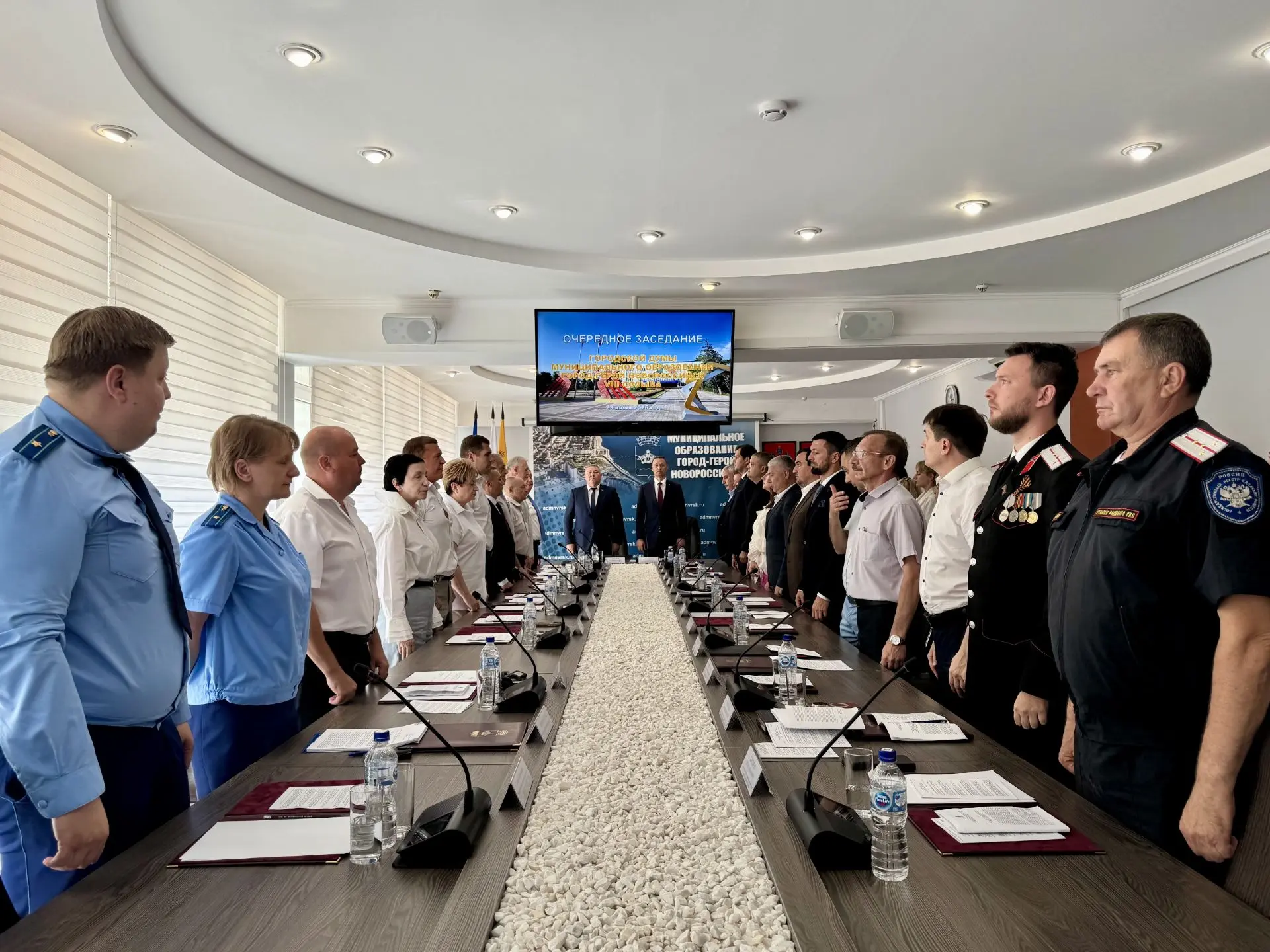 📢Сегодня принял участие в очередном заседании городской Думы города-героя Новороссийска. Вместе с к