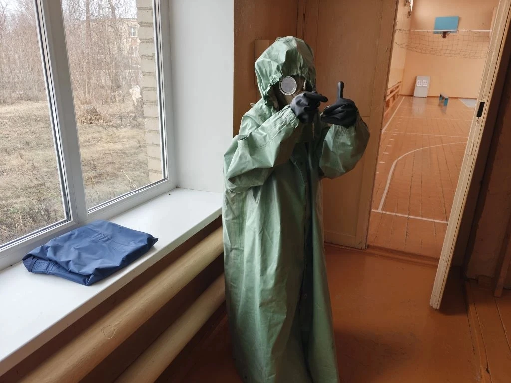 📣 Внимание, друзья! 🔔

Наша средняя команда активно готовится к участию в «Зарнице 2.0»! 🥽🎒👮‍♂️