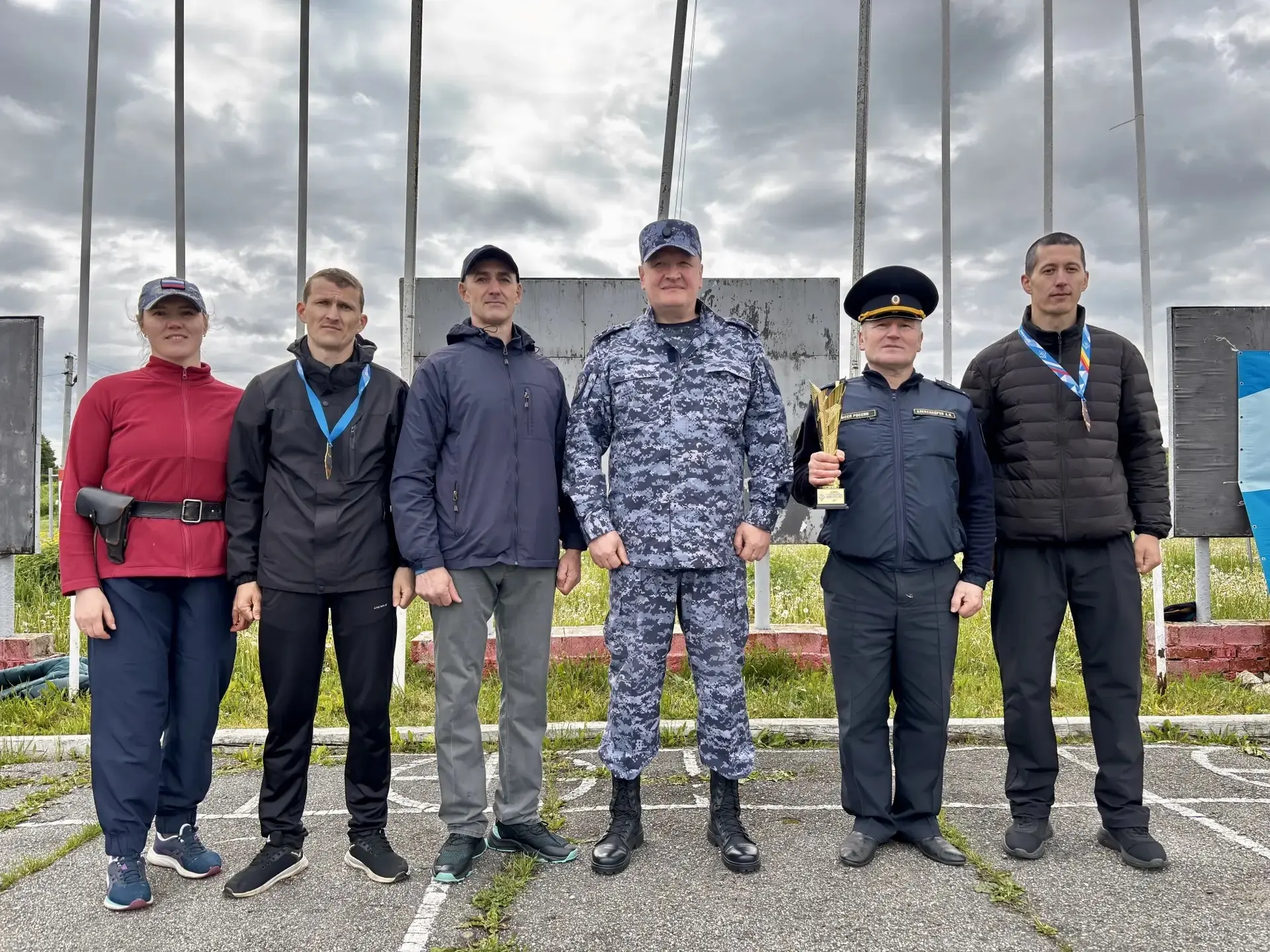 🏆 Судебные приставы Чувашии продемонстрировали высокий уровень подготовки на чемпионате «Динамо»

С