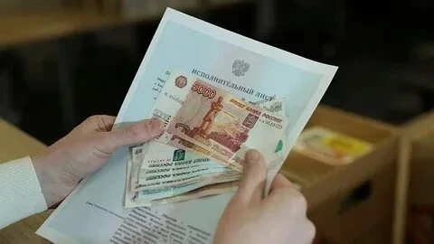 Отец" задолжал по алиментам 2 миллиона и отправился на исправительные работы

40-летнего новгородца 