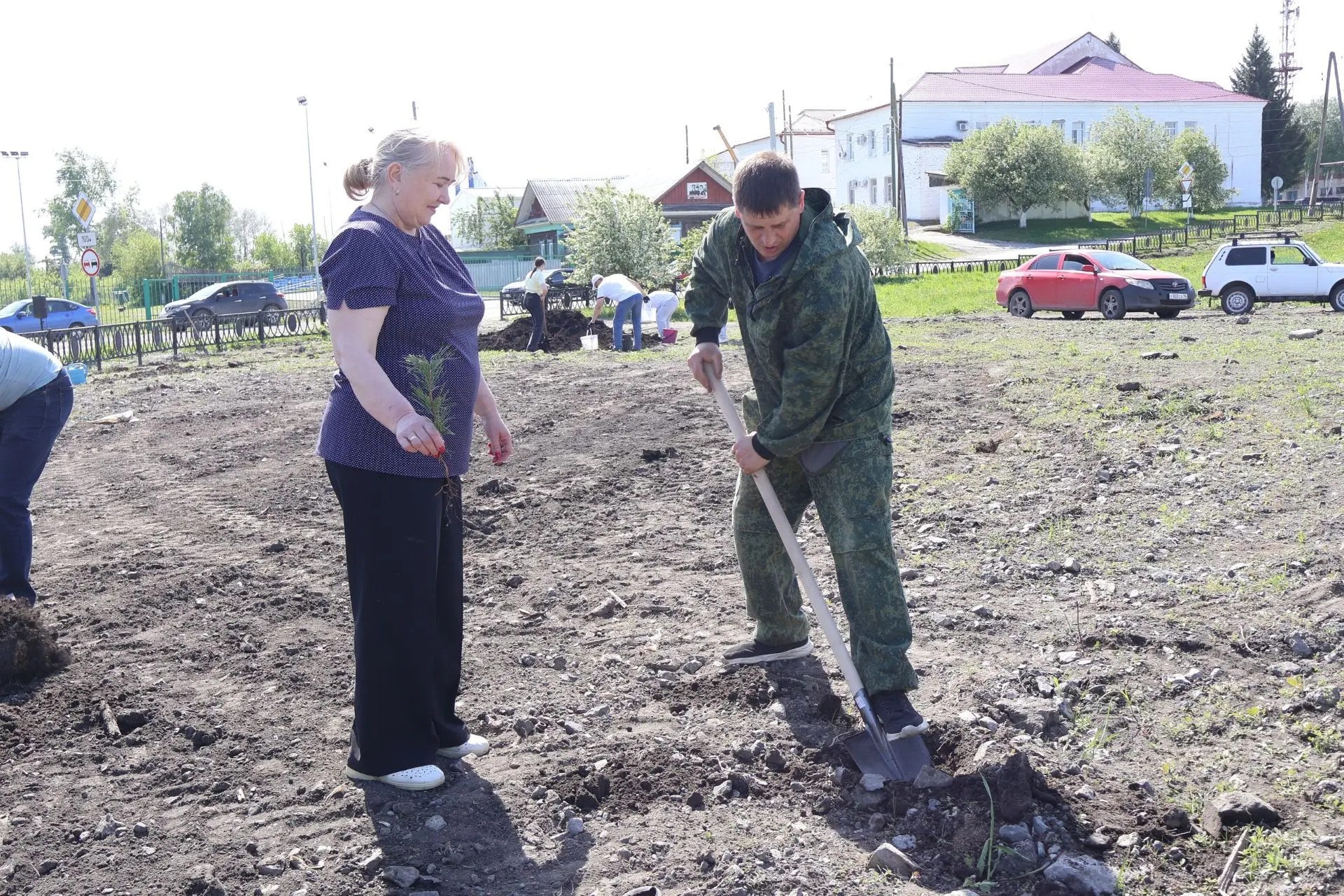 22 мая в Туринской Слободе представители пяти отраслевых профсоюзных организаций (здравоохранения, о