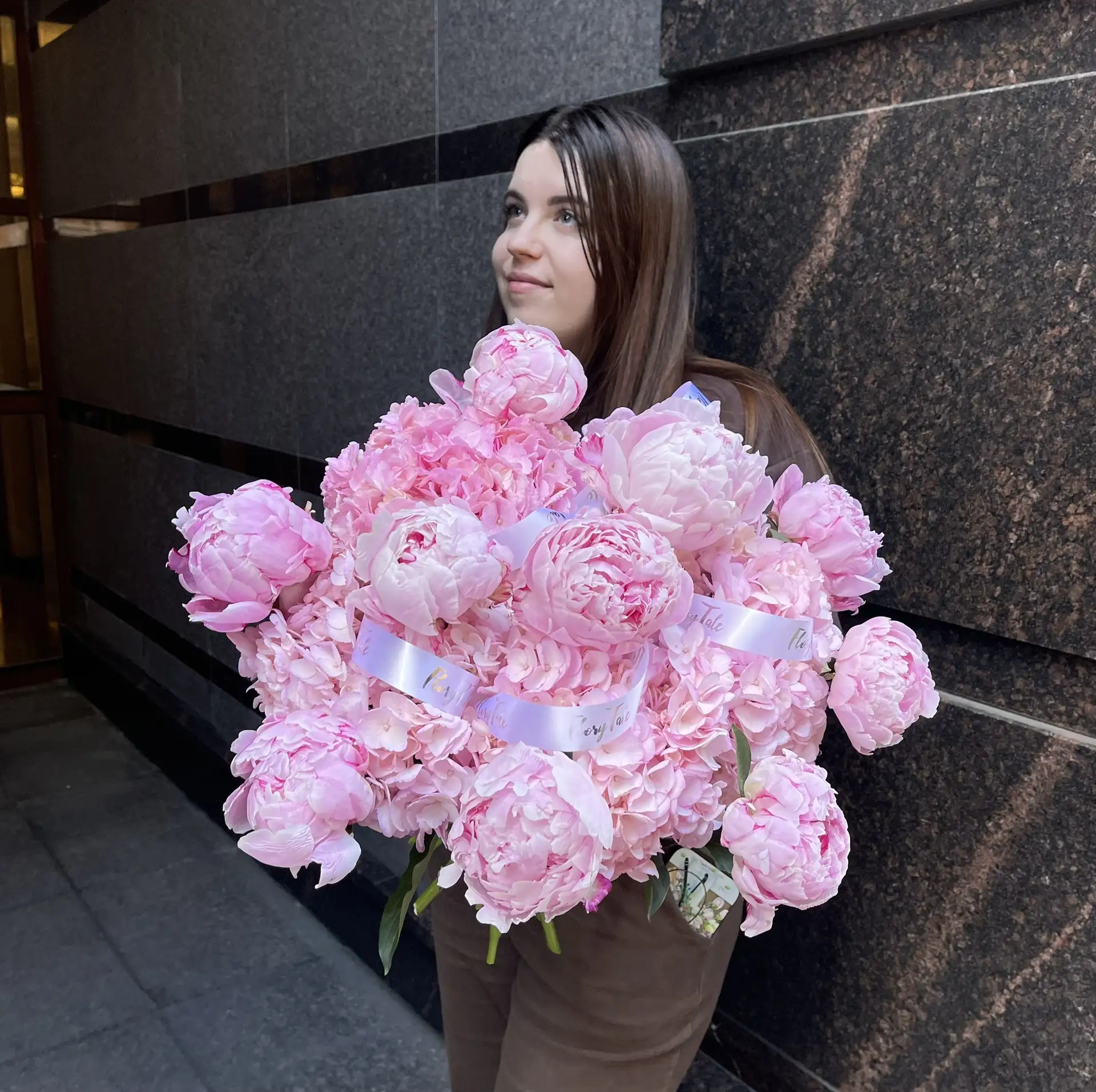 💰12200₽
 
🙋🏻‍♀️Для оформления заказа выберите удобный способ ниже, нажав на него.

Max | Telegram