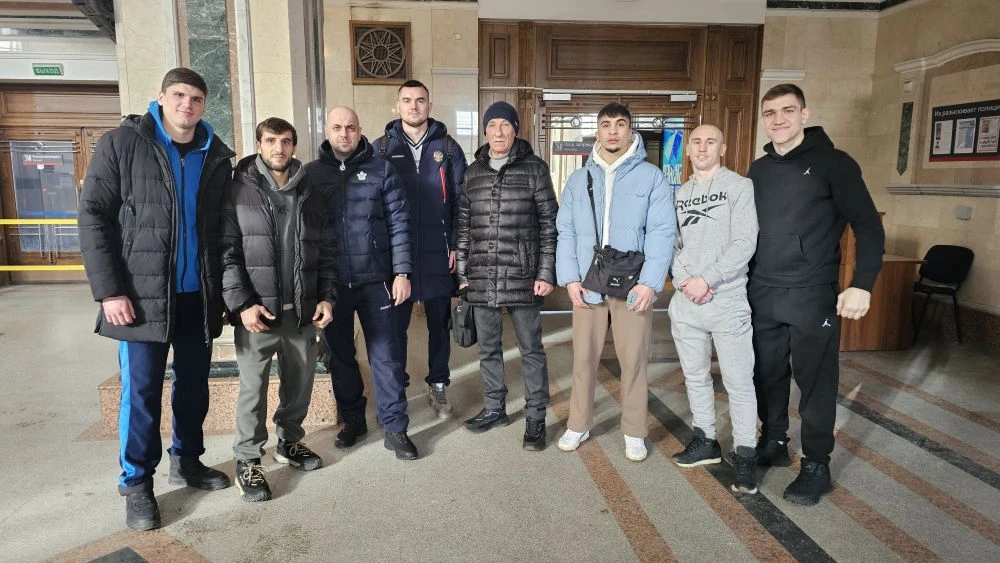 Мужская сборная Омской области отправилась на турнир Бахтина в Читу. Держим кулаки за наших✊🏻🥊