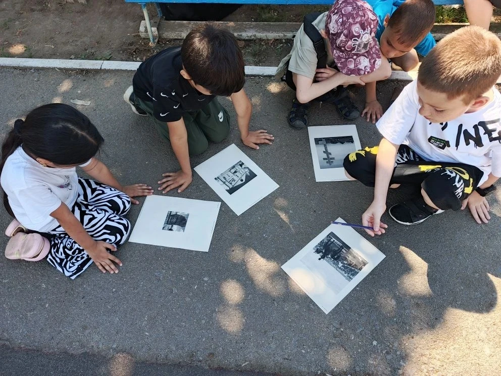 День родного края в пришкольном оздоровительном лагере "Золотой ключик"

10 июня  прошел замечательн