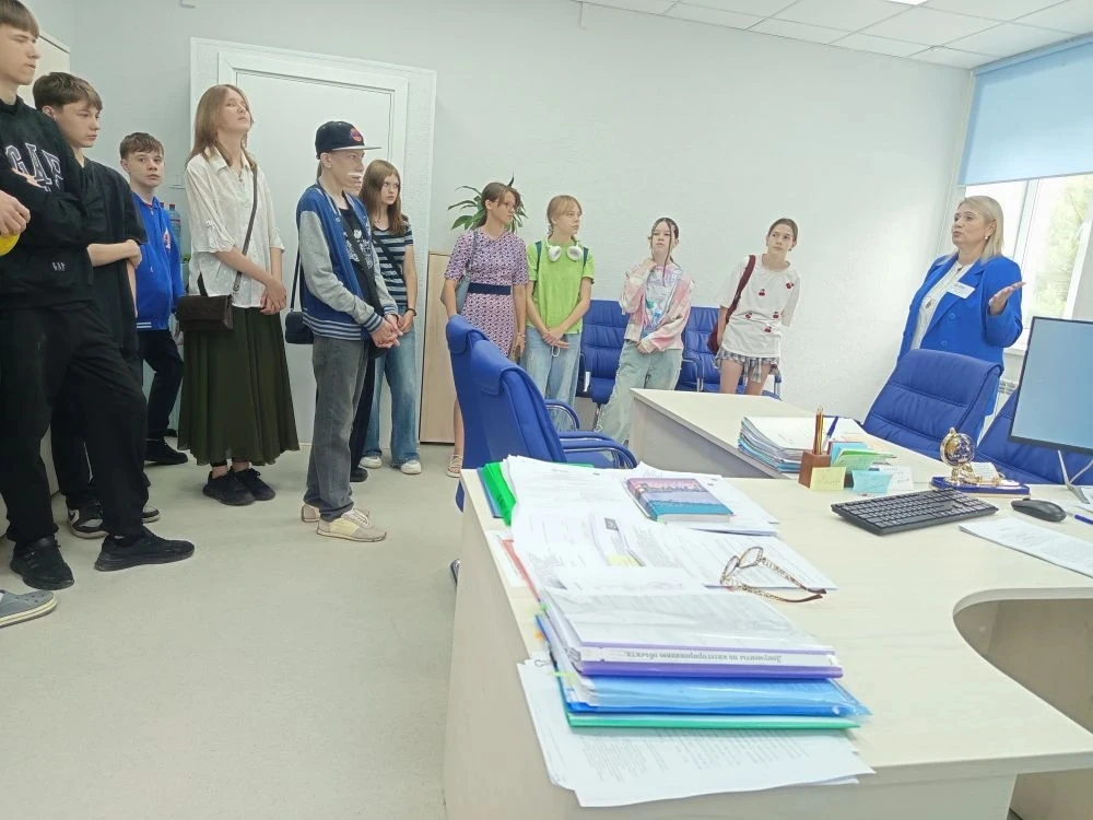 🍃 Сегодня день в нашем пришкольном лагере был расписан по минутам и был невероятно интересным! 
🍿М