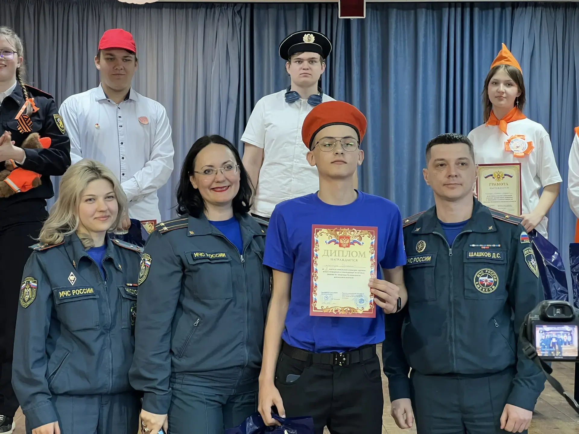 Достижения команды «Цунами» на зональном конкурсе дружин юных пожарных! 🚒

🔥 Команда «Цунами» Свер