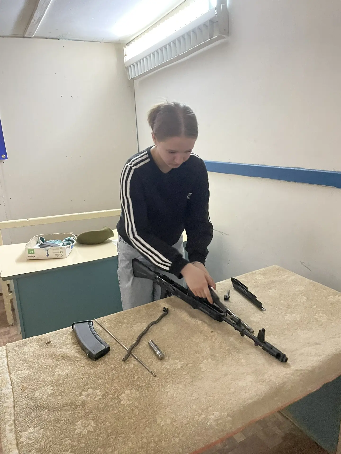 У нас проходят финальные тренировки к военно патриотической игре «зарница 2.0»🏁
Мы отрабатывали стр