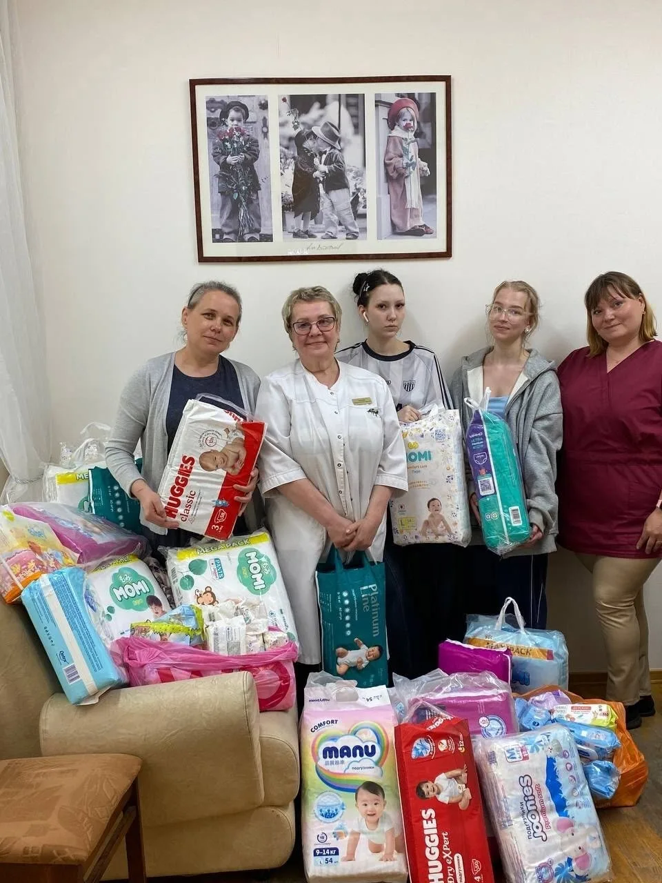 ❤️ Творить добро своими руками 👶

Студенты группы 120 (специальность «Изобразительное искусство и ч
