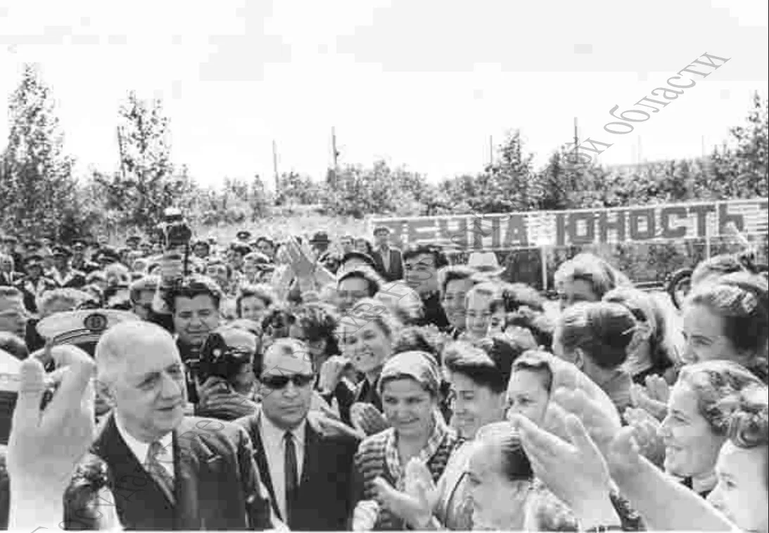 📌23–25 июня – 60 лет назад состоялся визит президента Франции Шарля де Голля в Новосибирск (1966).

