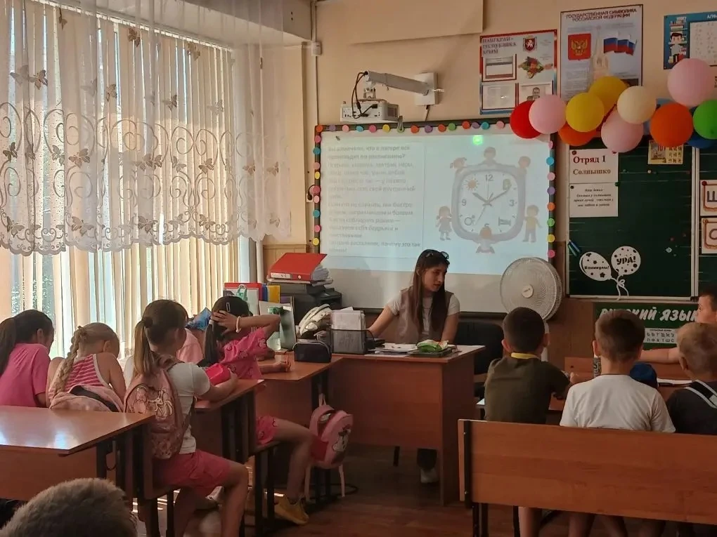 ✅ В пришкольном лагере "Одуванчик" прошла минутка здоровья "Твой режим дня на каникулах".Мы поговори
