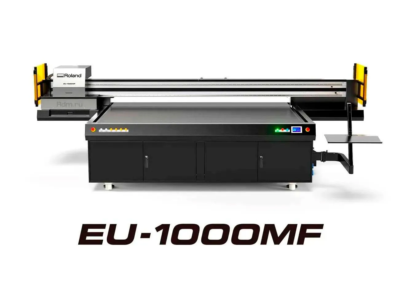 EU-1000MF - широкоформатный планшетный уф-принтер Roland
Это расширение линейки решений Roland DG дл
