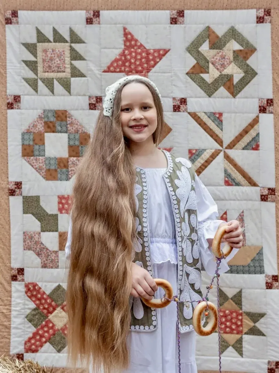Наша гордость! Мария Якимова - победительница конкурса «Уральская краса - длинная коса 2026»! 🎀👑

