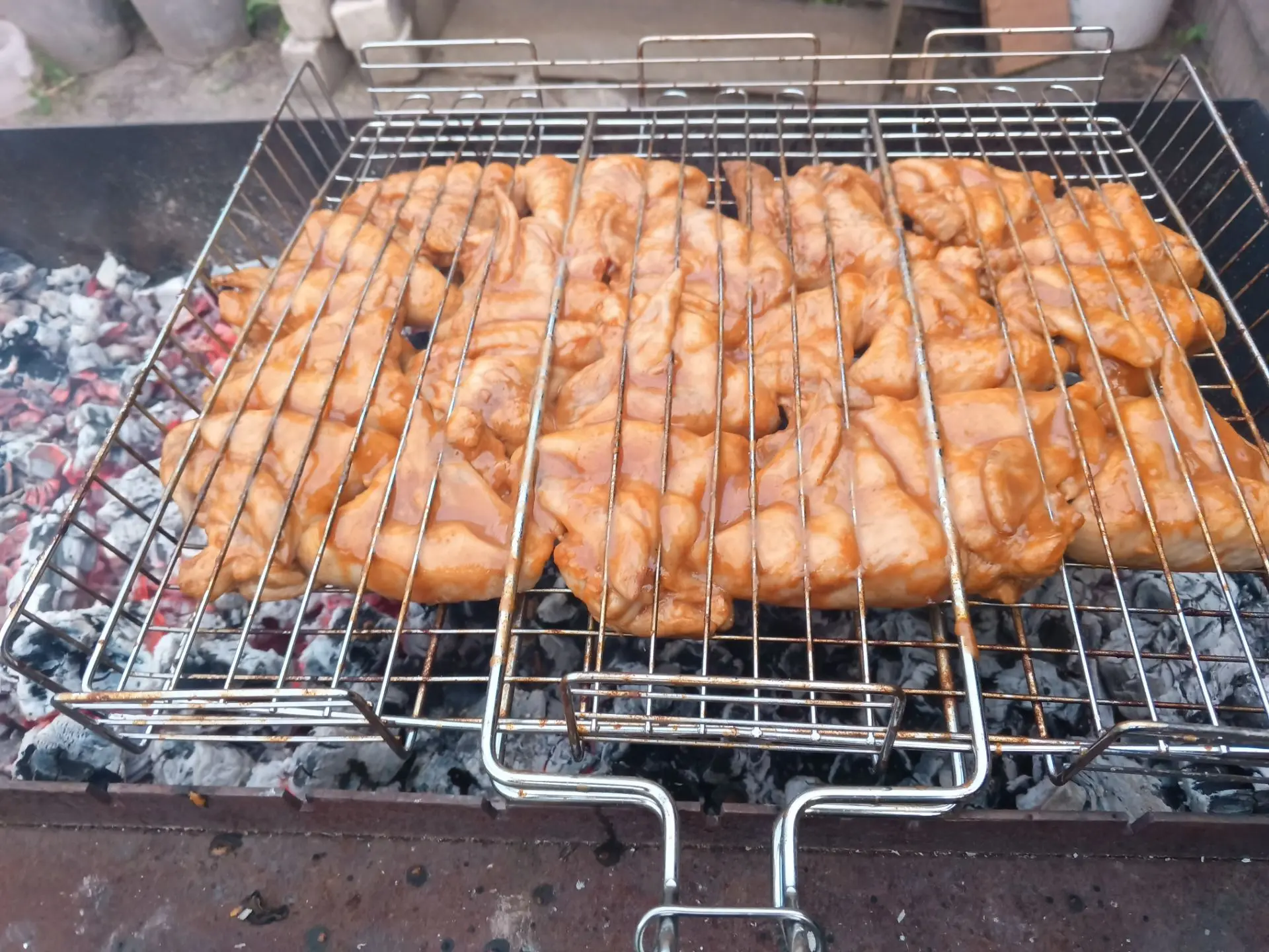 🔥 Суббота 🔥

🥘 Крылышки 🥘

😋 А, что у вас?
