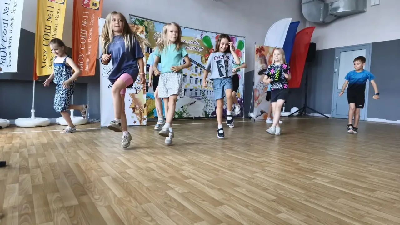 ✨ Радуга 🌈 талантов: ярче, чем фейерверк!

В лагере «Радуга» громко, весело и красиво прошёл наш гл
