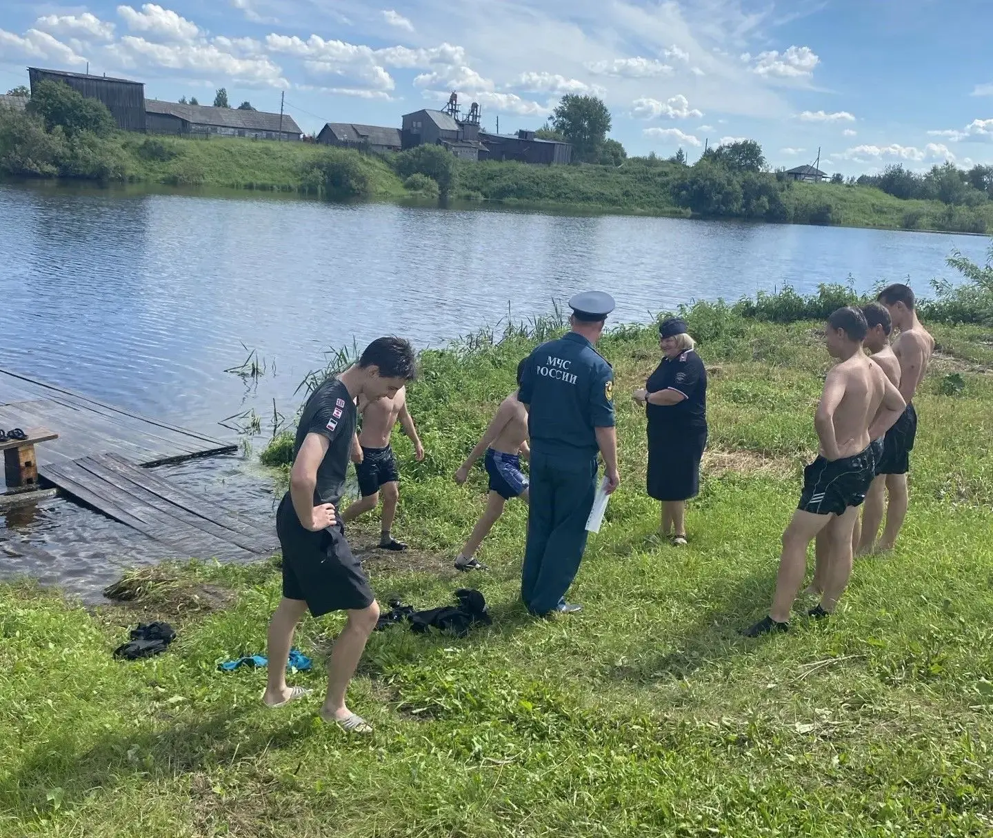 Полиция Туринска усиливает контроль за безопасностью на водоемах
Сотрудники полиции Туринска совмест