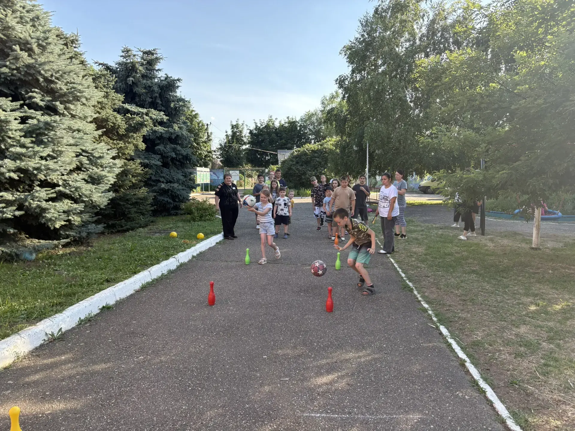 🏃‍♂️ «Весёлые старты» в Центре «Доверие»: польза в каждом движении!

Специалисты по социальной рабо
