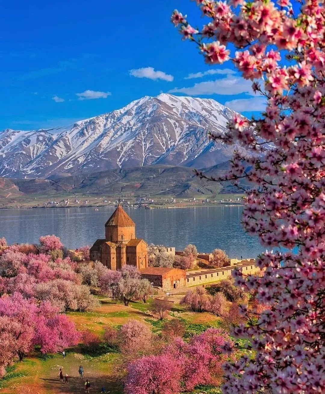 Ахтамар 🌸