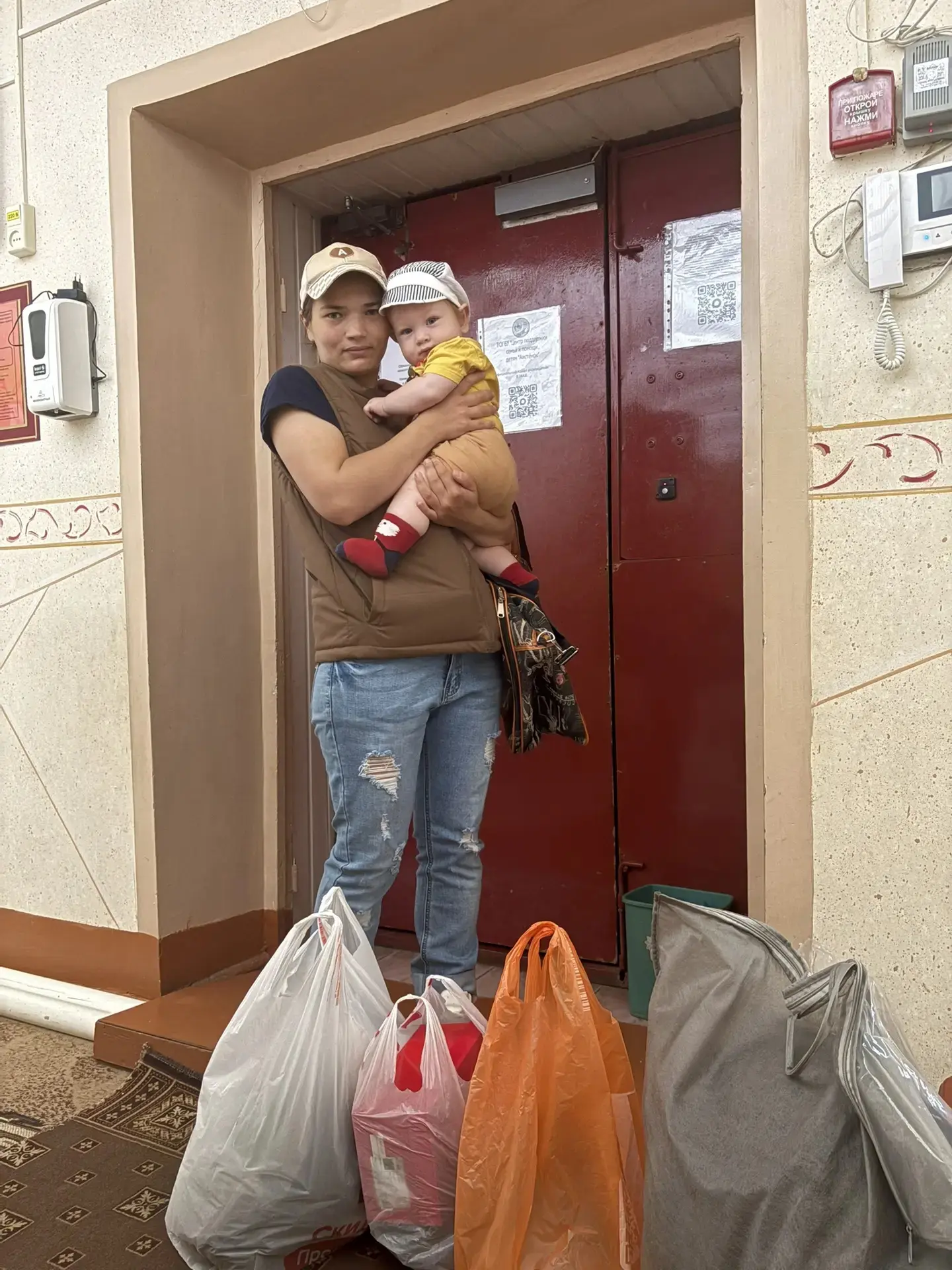 Специалисты «Центра по профилактике социального сиротства", благодаря помощи неравнодушных граждан �