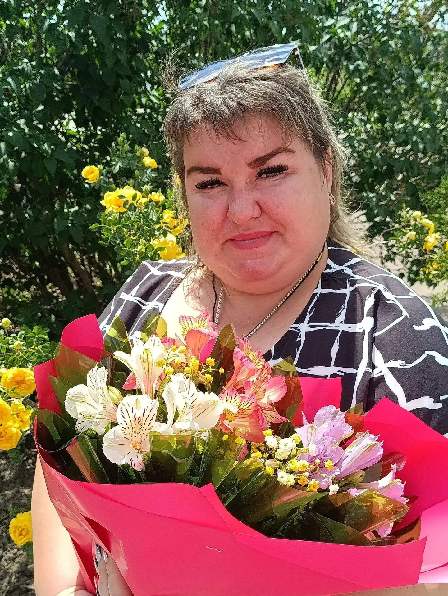 🎂Первичная профсоюзная организация ГБОУ ЛНР "Дьяковская гимназия им. И. М. Стрельченко" поздравляет