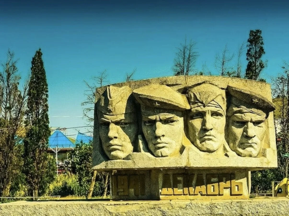 Коктебельский десант.
⠀
29 декабря 1941 года в 3.30 ночи, с подводной лодки Д-5 «Спартаковец» был вы