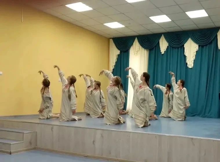 🎶🎵Педагоги и учащиеся Елатомской детской школы искусств 12 мая подготовили и  провели ежегодное ме