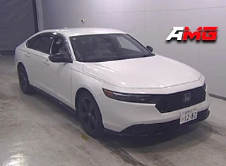 Седаны из Японии до 4 миллионов рублей 🚗

▫️HONDA ACCORD
▪️Комплектация: e:HEV Honda Sensing 360