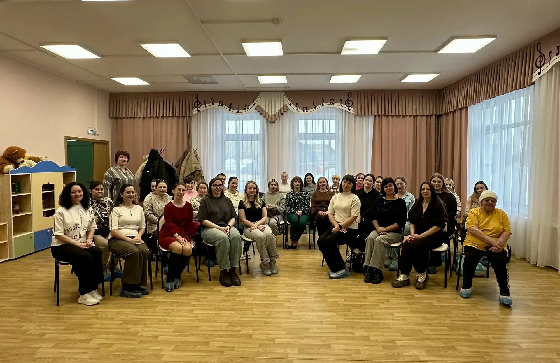 ПРОСВЕТИТЕЛЬСКИЙ ПРОЕКТ " РЕСУРСНОЕ РОДИТЕЛЬСТВО" в рамках внедрения
"Программы просвещения родителе