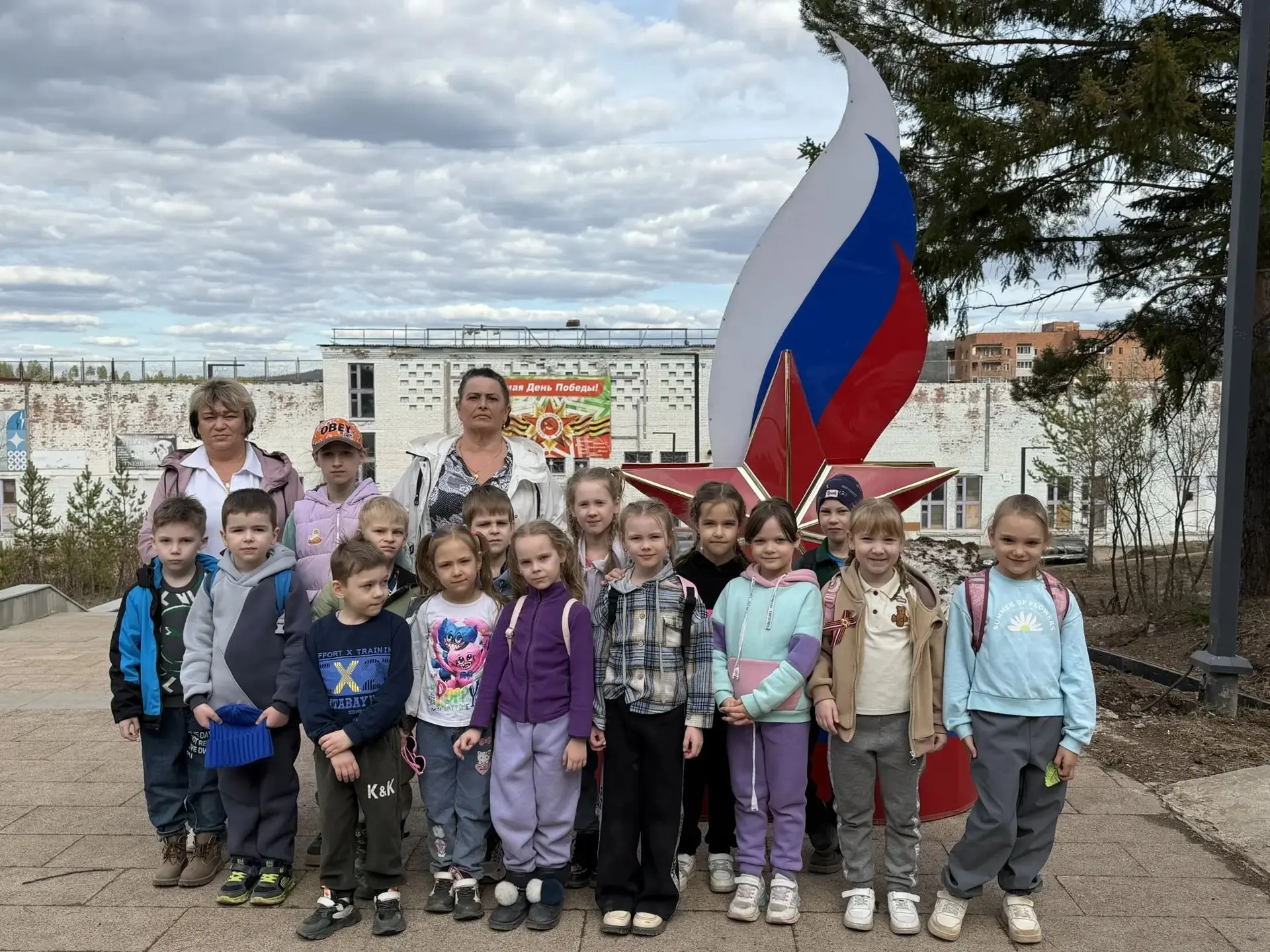 7 мая в группе «Солнышко»  прошли мероприятия, посвящённые Дню Победы. Это было замечательное праздн