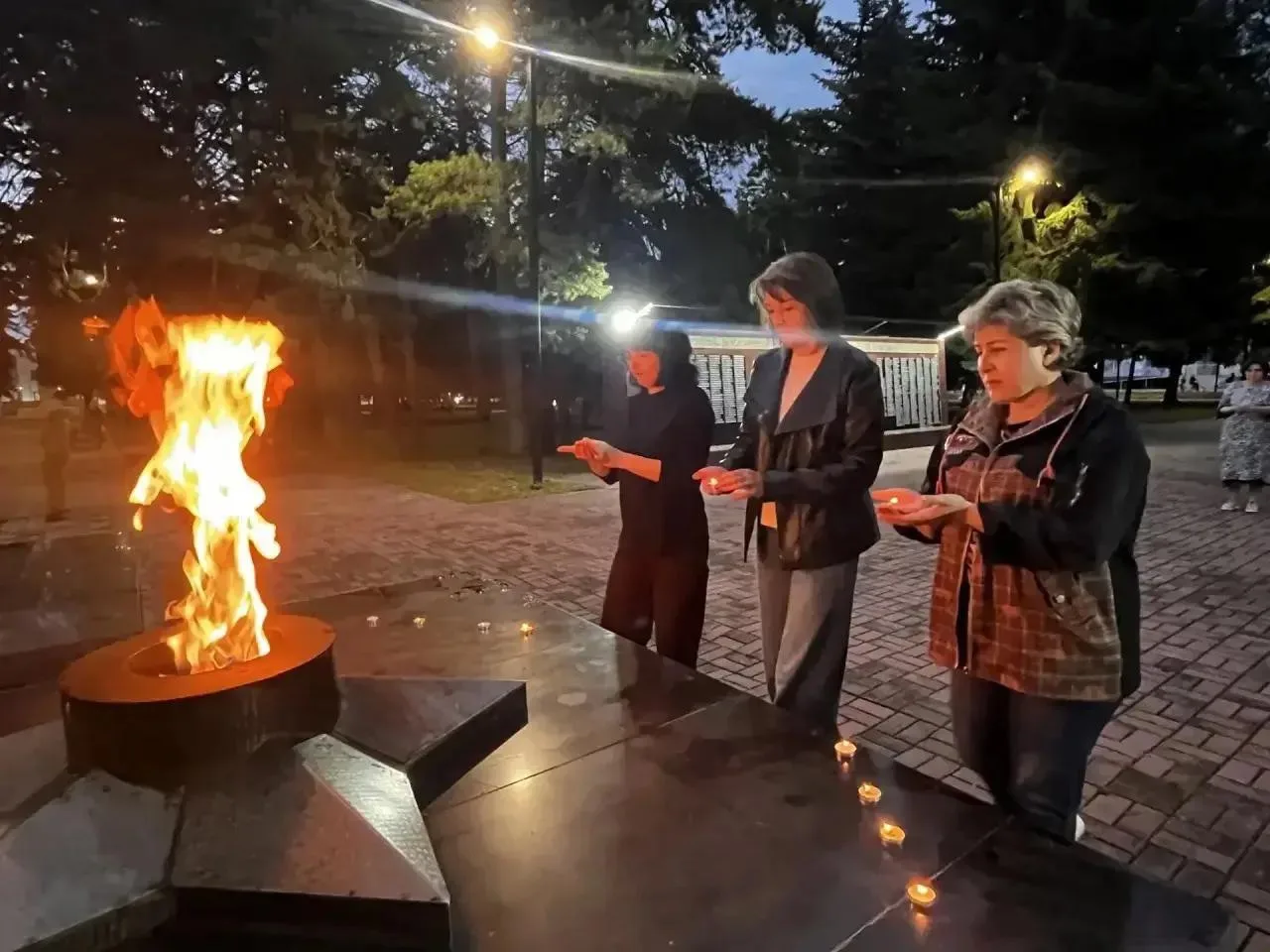 Акция «Свеча памяти»: помним и чтим 🕯

    22 июня — День памяти и скорби. В этот день наш детский 