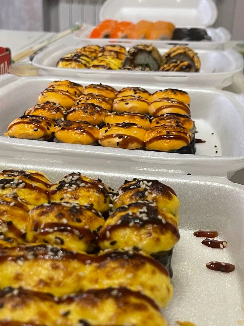Даём слово: BIGROLL — самые вкусные роллы 🥹

Если вы ещё не пробовали, закажите доставку, убедитесь