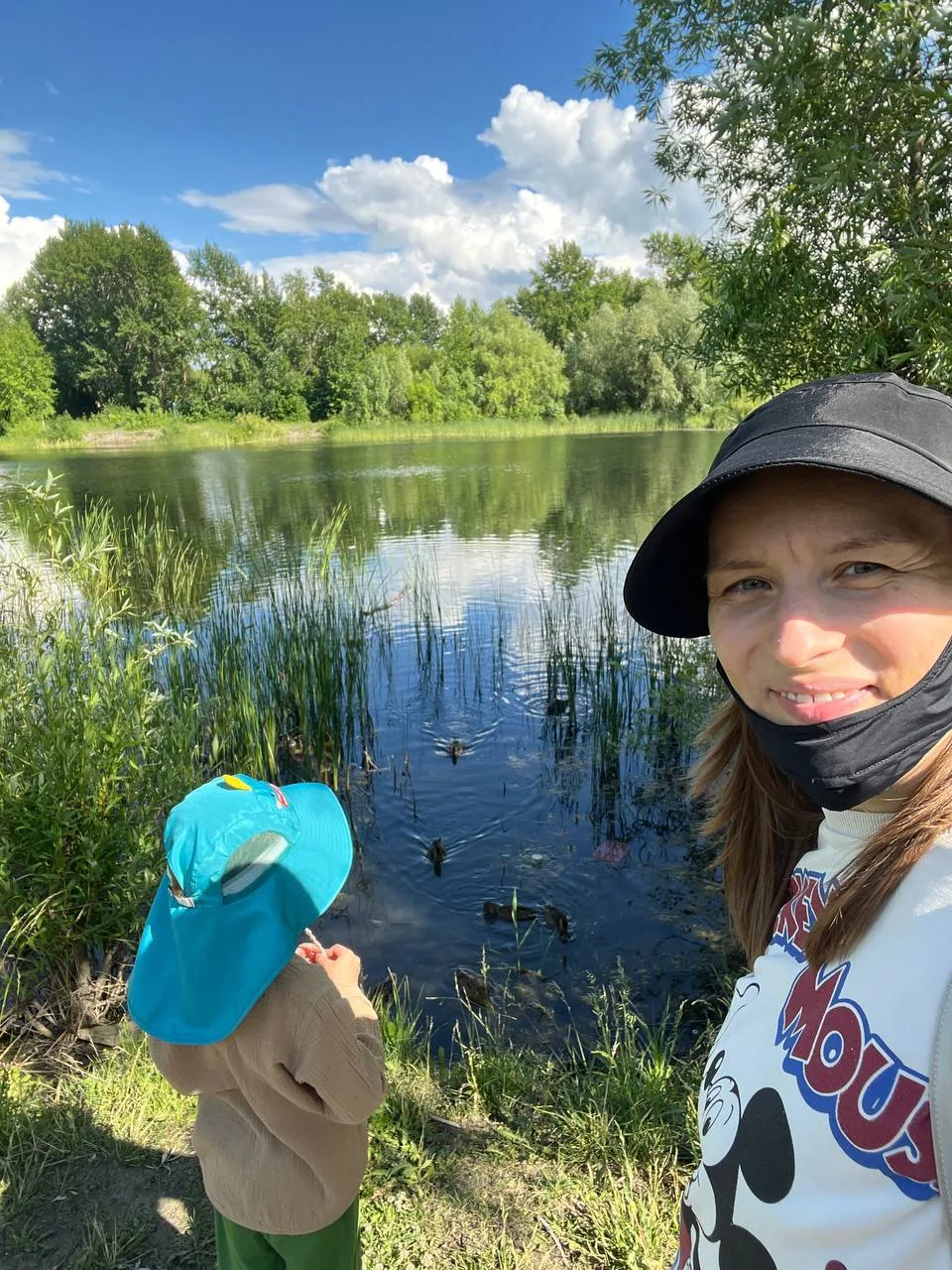 5 минут ходьбы от дома и у нас такая природная красота тут😍 сходили сегодня, земляники по собирали 