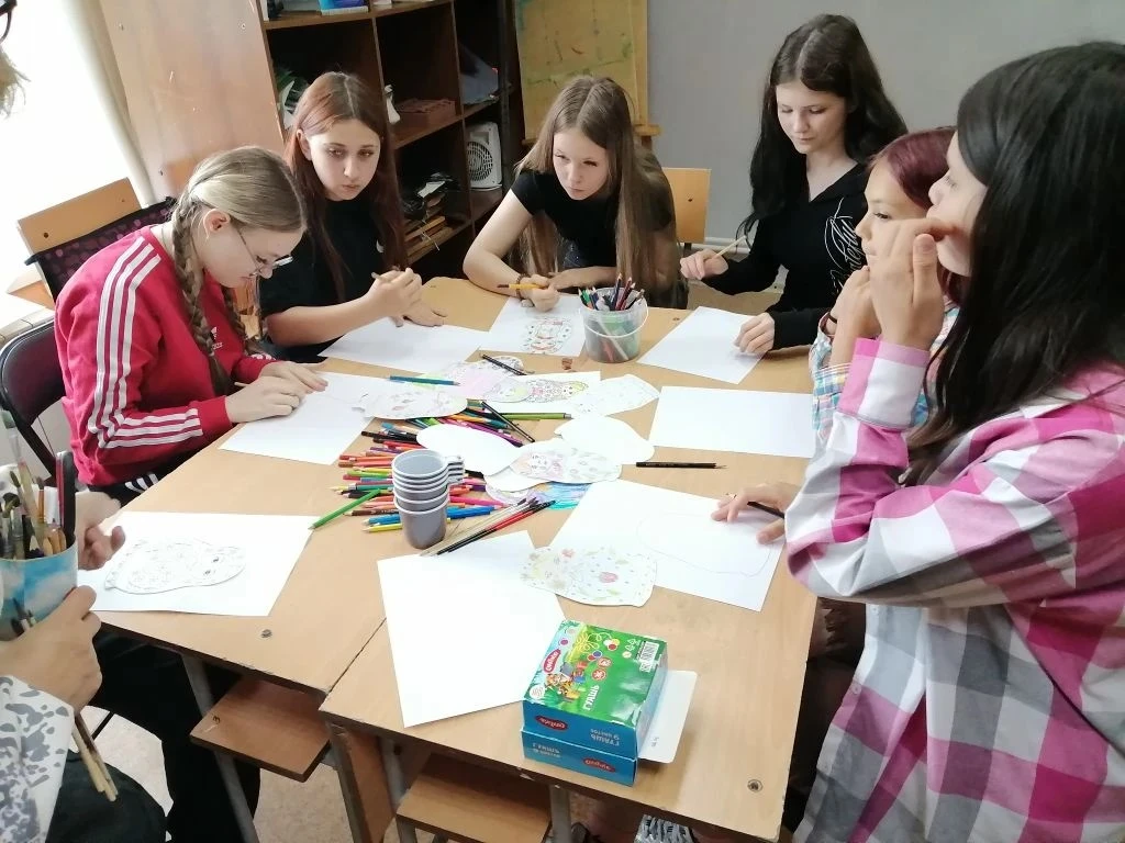 12 день. «Юные танцоры, художники и музыканты»

Лето, творчество, свобода! Как мы провели сегодняшни