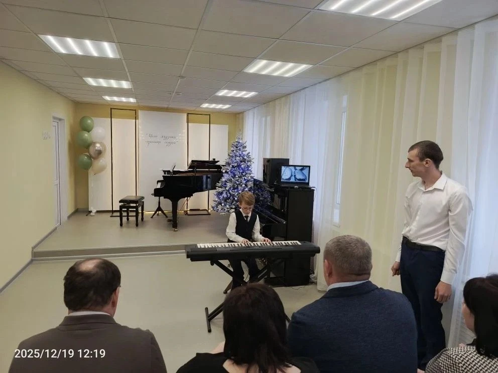 19 декабря в Черлакской музыкальной школе состоялся юбилейный концерт, приуроченный к 65-летию со дн