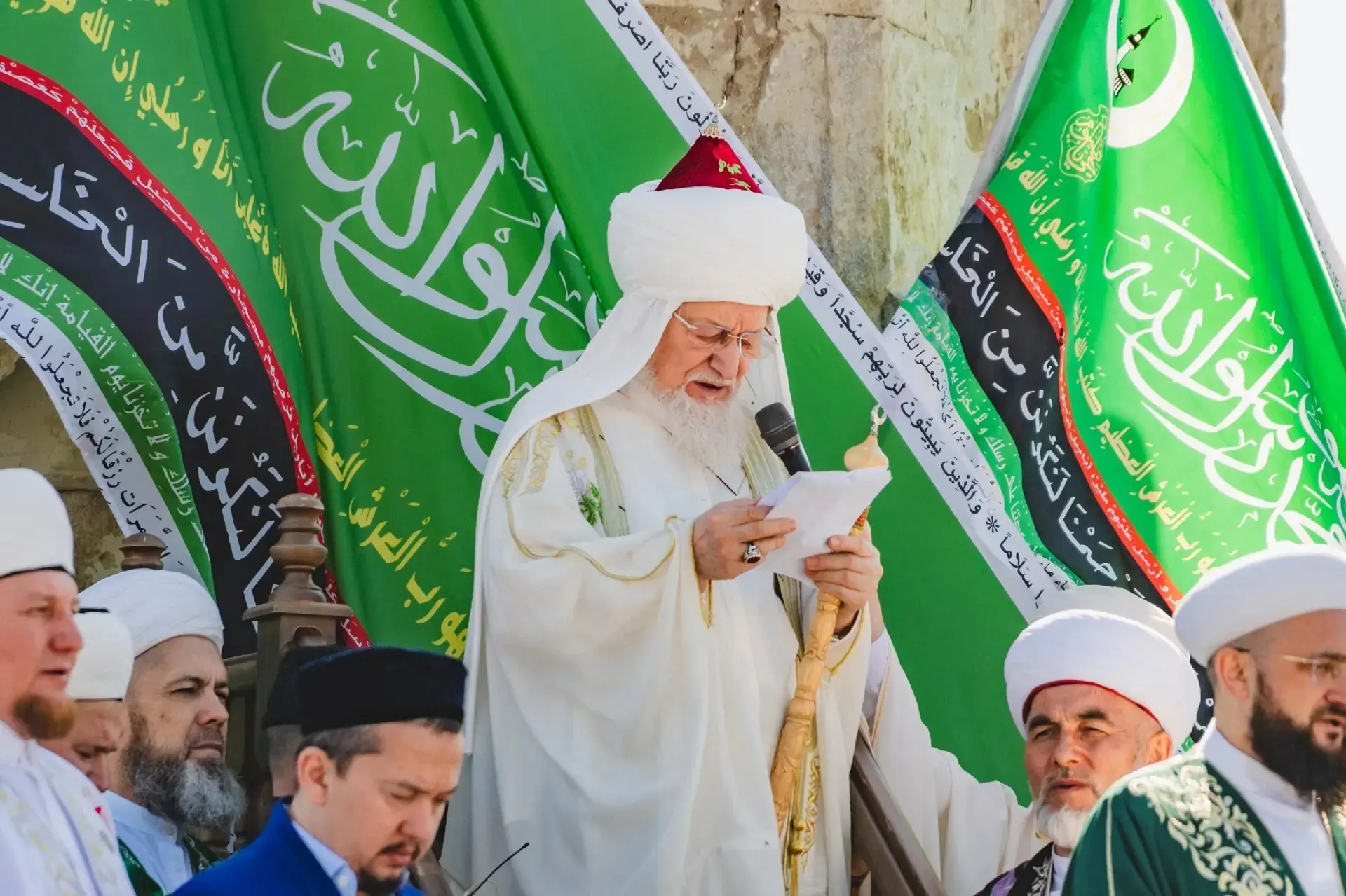 🙏 «Тәүбә» в Болгаре: молитва покаяния объединила тысячи мусульман ✨

В древнем Болгаре — историческ