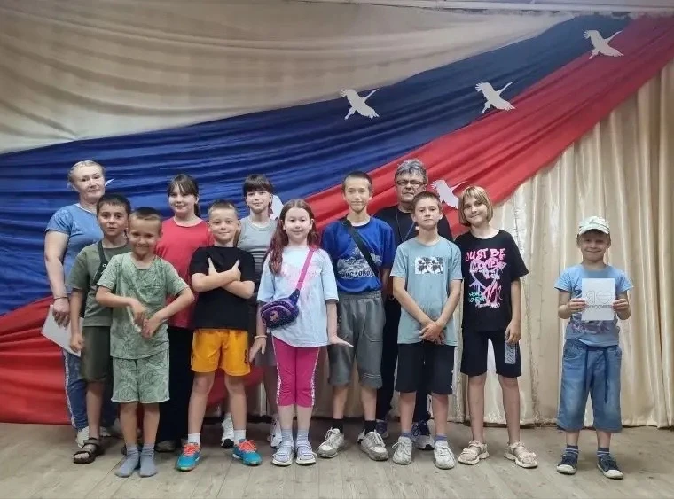🌈 «Радуга» сегодня отметила День России — ярко, душевно и по-настоящему дружно!

С утра — игры на с