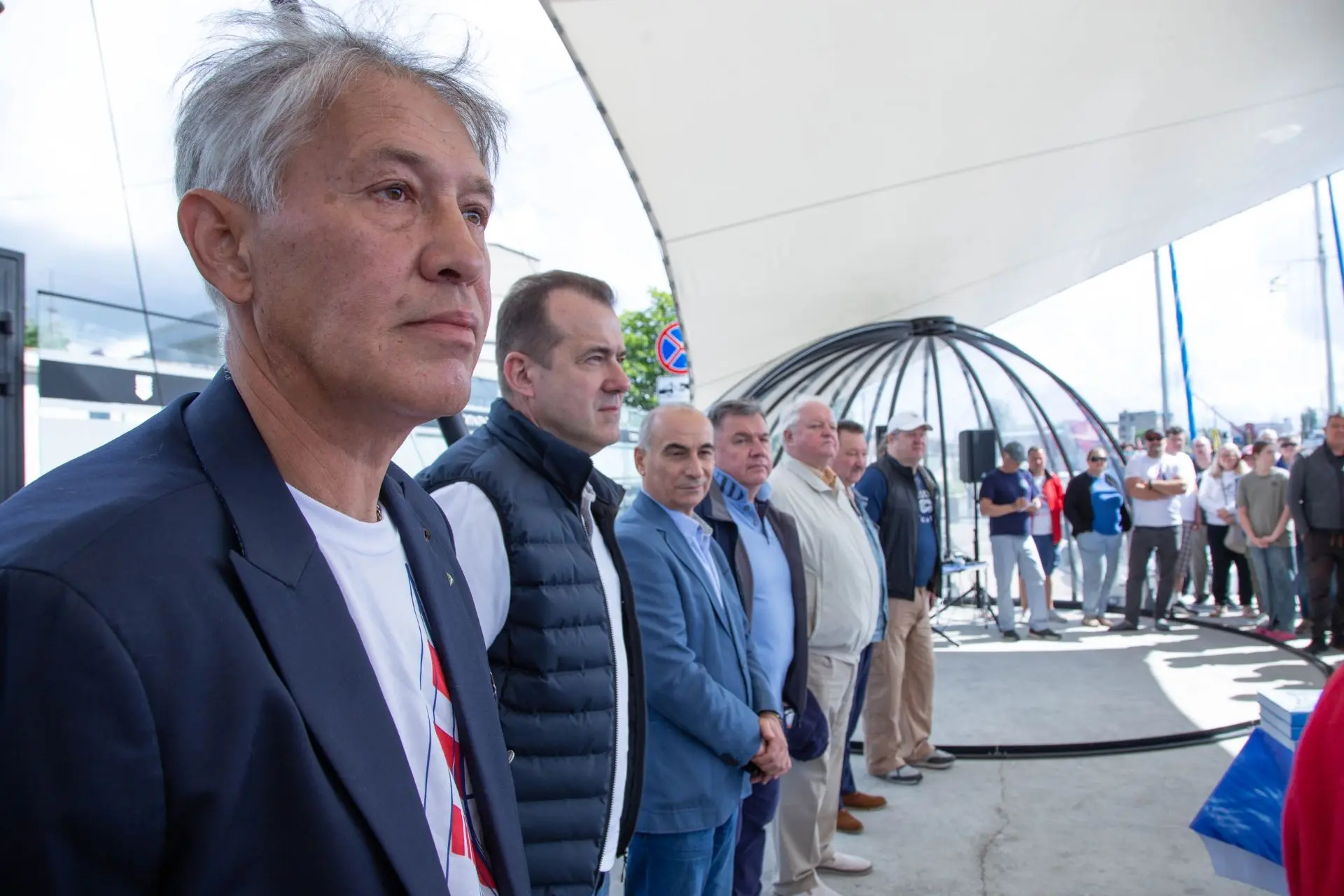 ⛵ В Калининграде 12 июня состоялась парусная регата «Кубок барков "Крузенштерн" и "Седов"»
 
Соревно