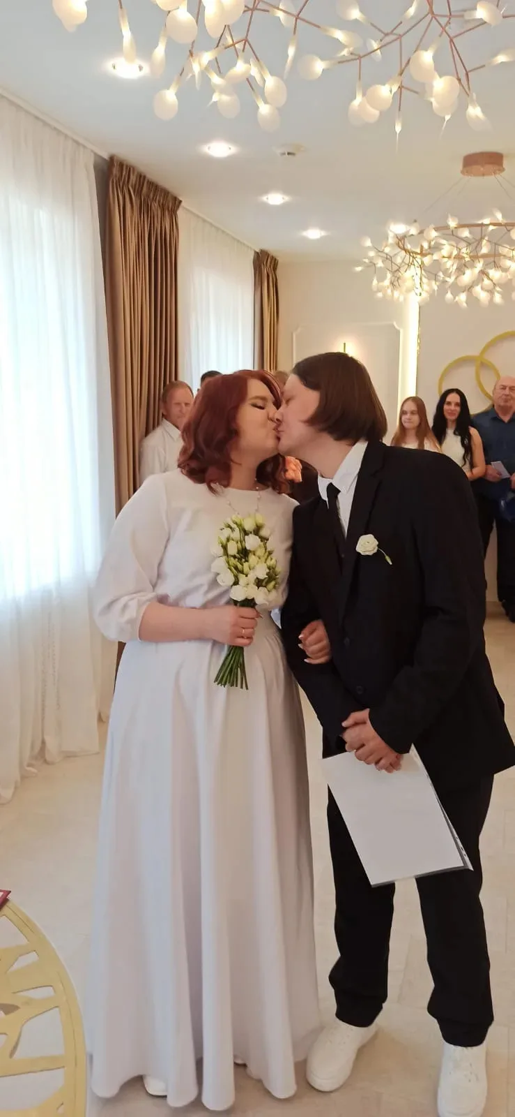 💍Поздравляем с днём свадьбы Дмитрия и Ксению! 

Желаем любви, радости и счастья. 
Пусть ваш дом ста
