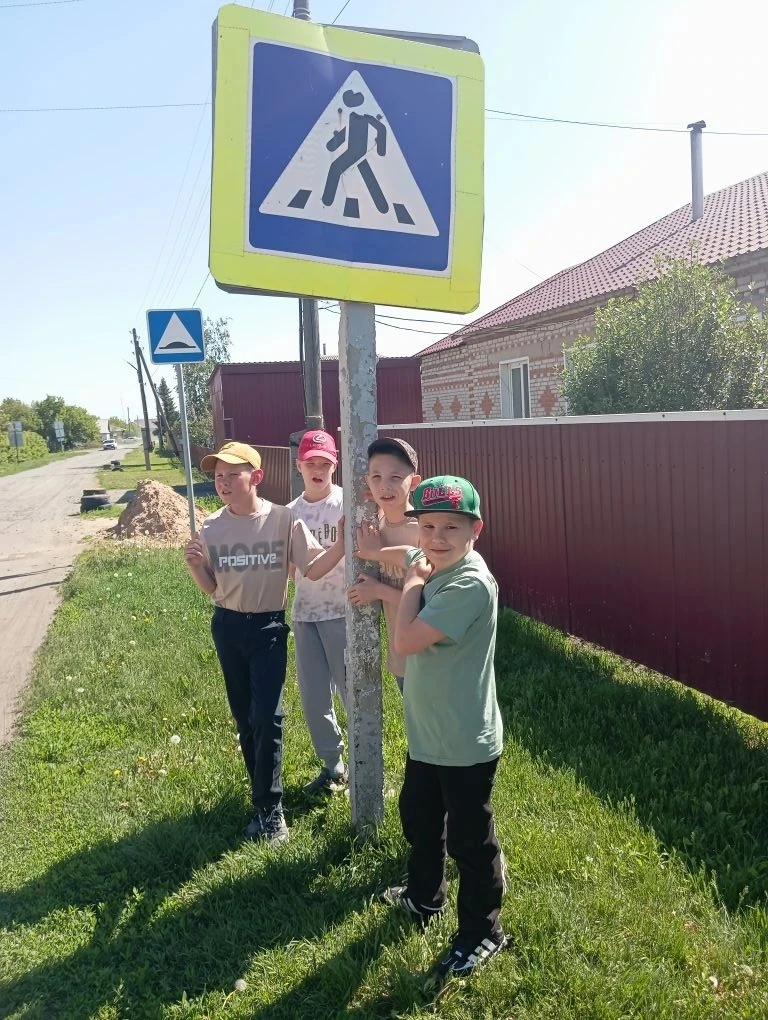 ☑️Обучение правилам дорожного движения, одна из важнейших задач, которой мы уделяем особое внимание.