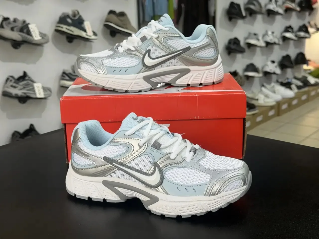 36-41

Цена:2700₽