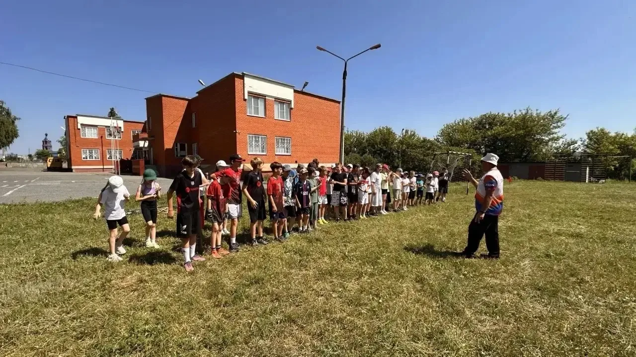 ☀️ Жаркое лето — спортивное настроение! ☀️

Лето — не просто отдых, а шанс проявить себя в спорте! �