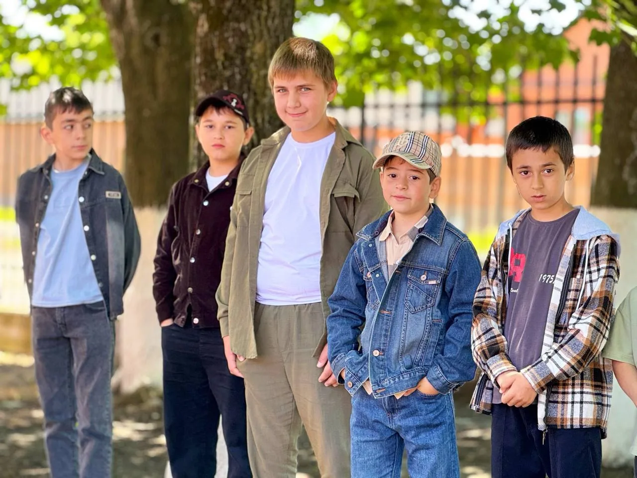 ☀️ ЛЕТО НАЧАЛОСЬ! ☀️

Ура! В нашей школе состоялось долгожданное открытие летнего лагеря! 🎉🏫

Ярки