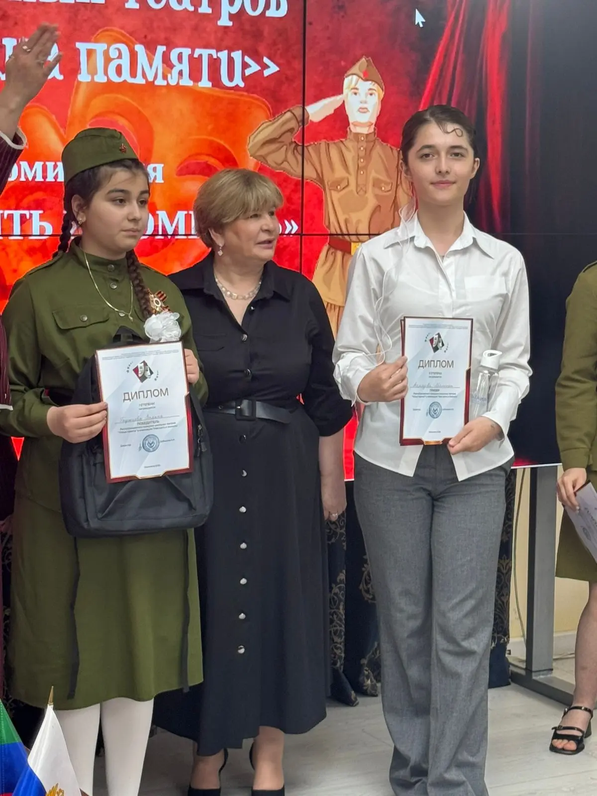 С огромной гордостью сообщаем: ученица 9-2 класса МБОУ «Гимназия №7 имени Магомедова М.М.» Ахмедова 