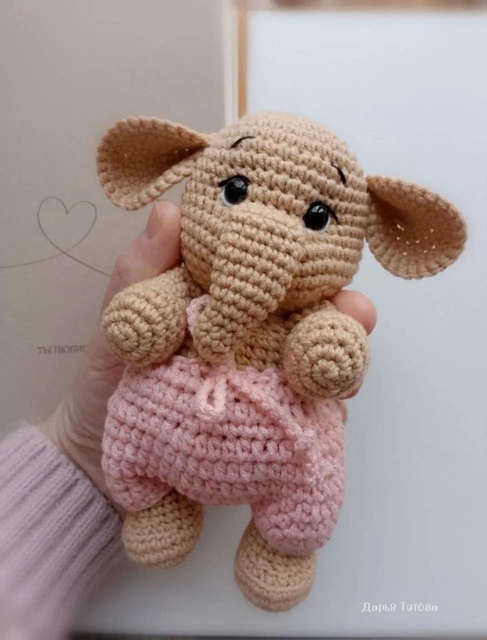 #слоны



как вам работа?
❤️- отлично
👍 - хорошо

наши амигуруми в телеграм 😍
https://t.me/amiguru