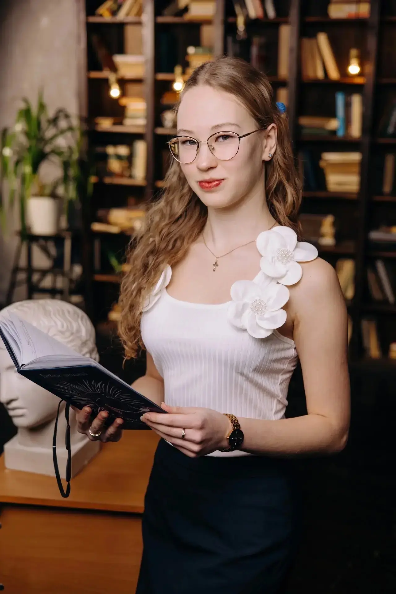 1️⃣0️⃣0️⃣ баллов по химии — результат настоящего упорства!


🧪Обучающаяся Центра образования №40 им