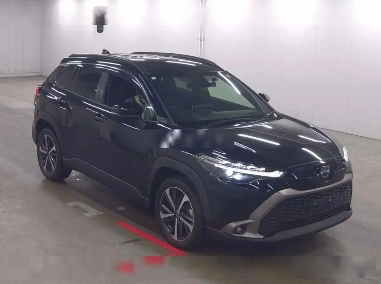 В продаже, новинка🚨

Toyota Corolla Cross🇯🇵

2023 год, 1.8 бензин, перед 

Пробег 16.000 км, и то